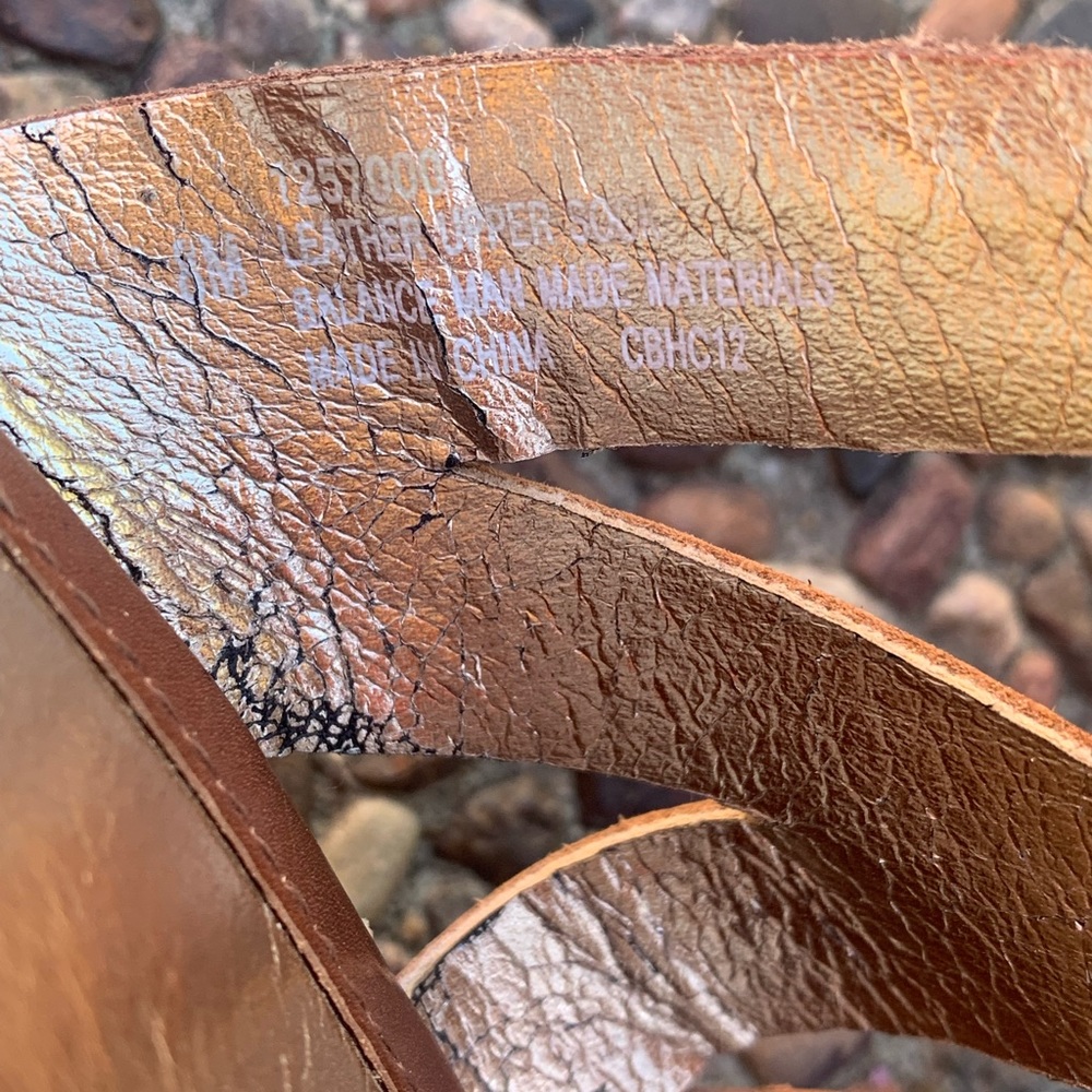 Sofft Platform Sandal size 8 Heels Haiku brown Leather cutout gold flecked cork - Picture 8 of 8